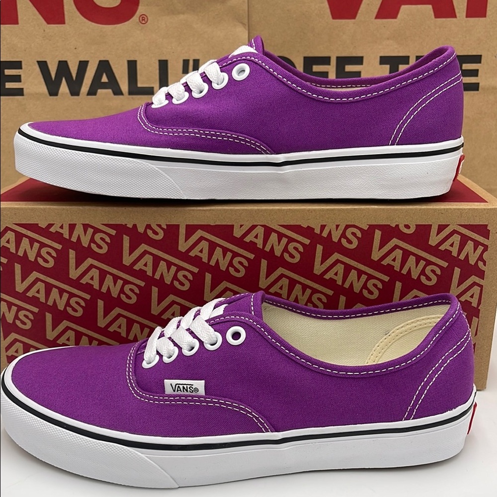 Vans WMNS Purple Canvas Sneakers Waffle Sole Authentic
Color Theory Willow herb - Picture 1 of 16